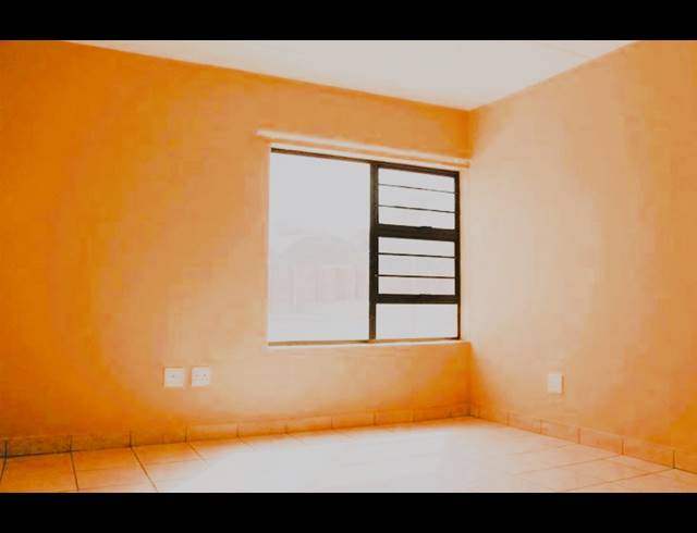 1 BEDROOM APARTMENT FOR SALE IN HONEYPARK